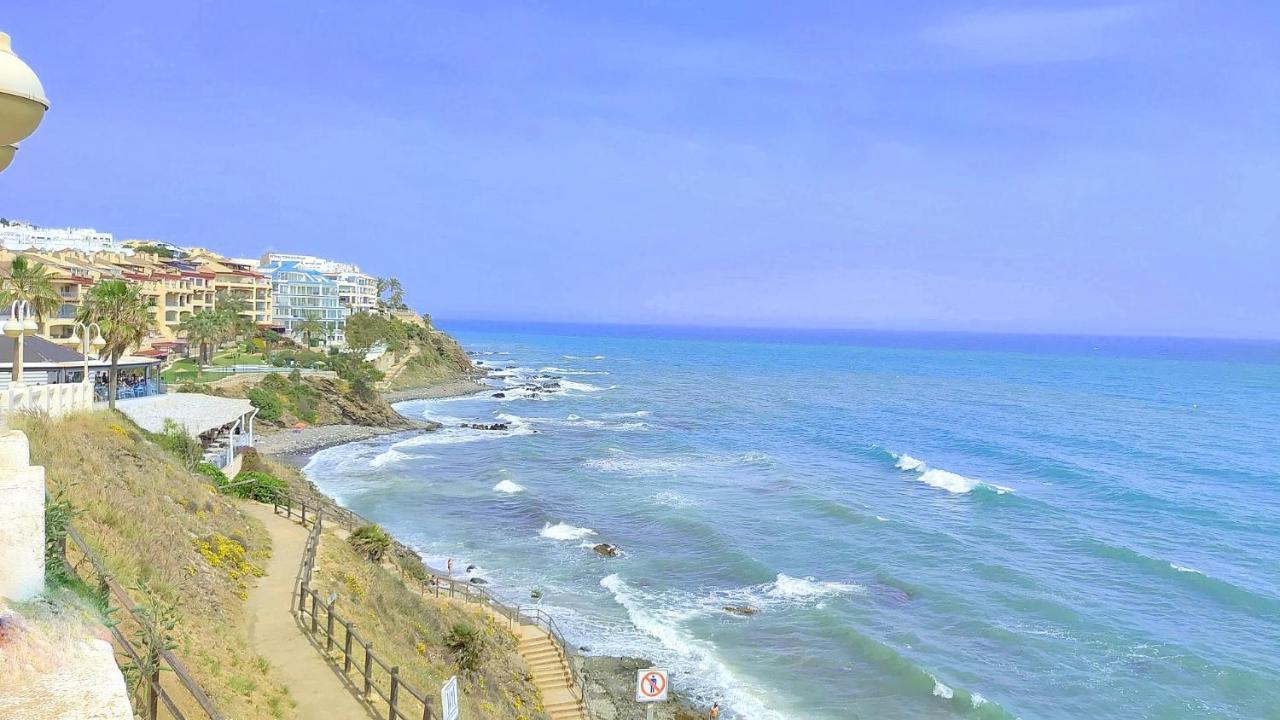 Lejlighed Brand New Modern 2 Bdrms Duplex Penthouse . Sea Views. 3 Min Walk To Beach! *